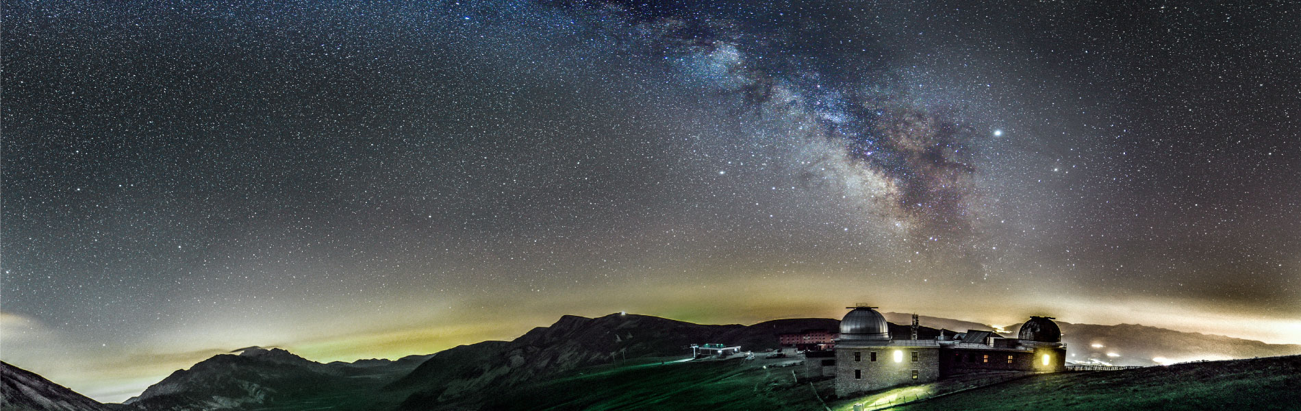 Stelle cadenti in Italia: 20 luoghi suggestivi per ammirarle