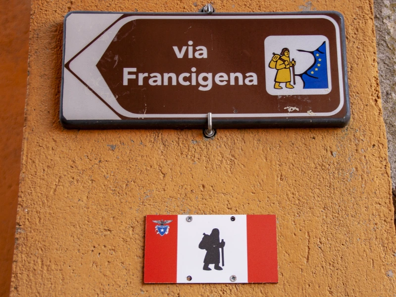 Il cammino della Via Francigena tra turismo religioso e nuove tecnologie